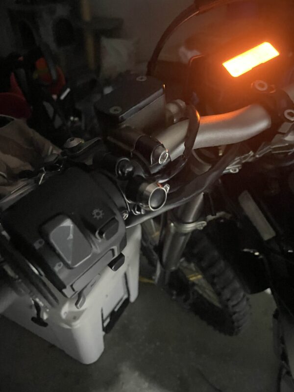 Plug & Play Rocklight For Ultra Bee - Image 3