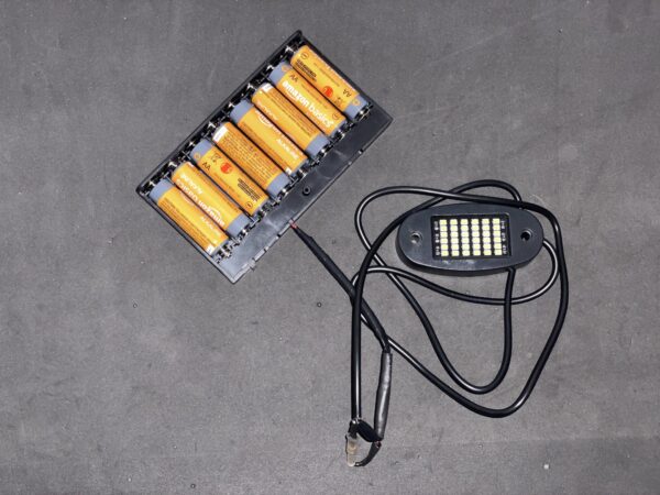 Stark Varg Battery Powered Rocklight - Image 4
